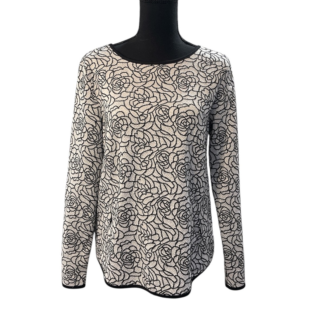 Elle Graphic Black and White Long Sleeve Tee